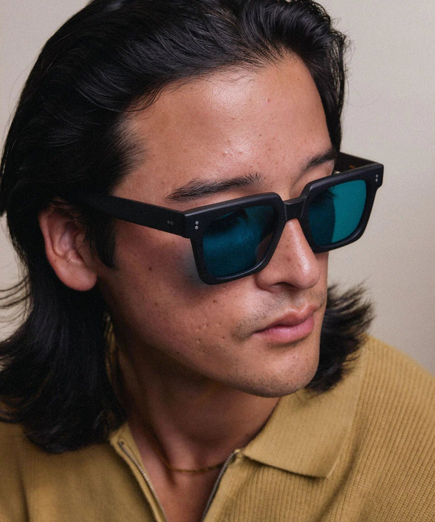 Anna Light - EMOTO Supply Co. - Merchandise - Johann Wolff