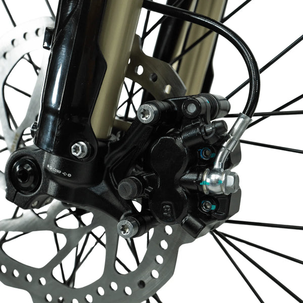 4-PISTON HYDRAULIC BRAKES