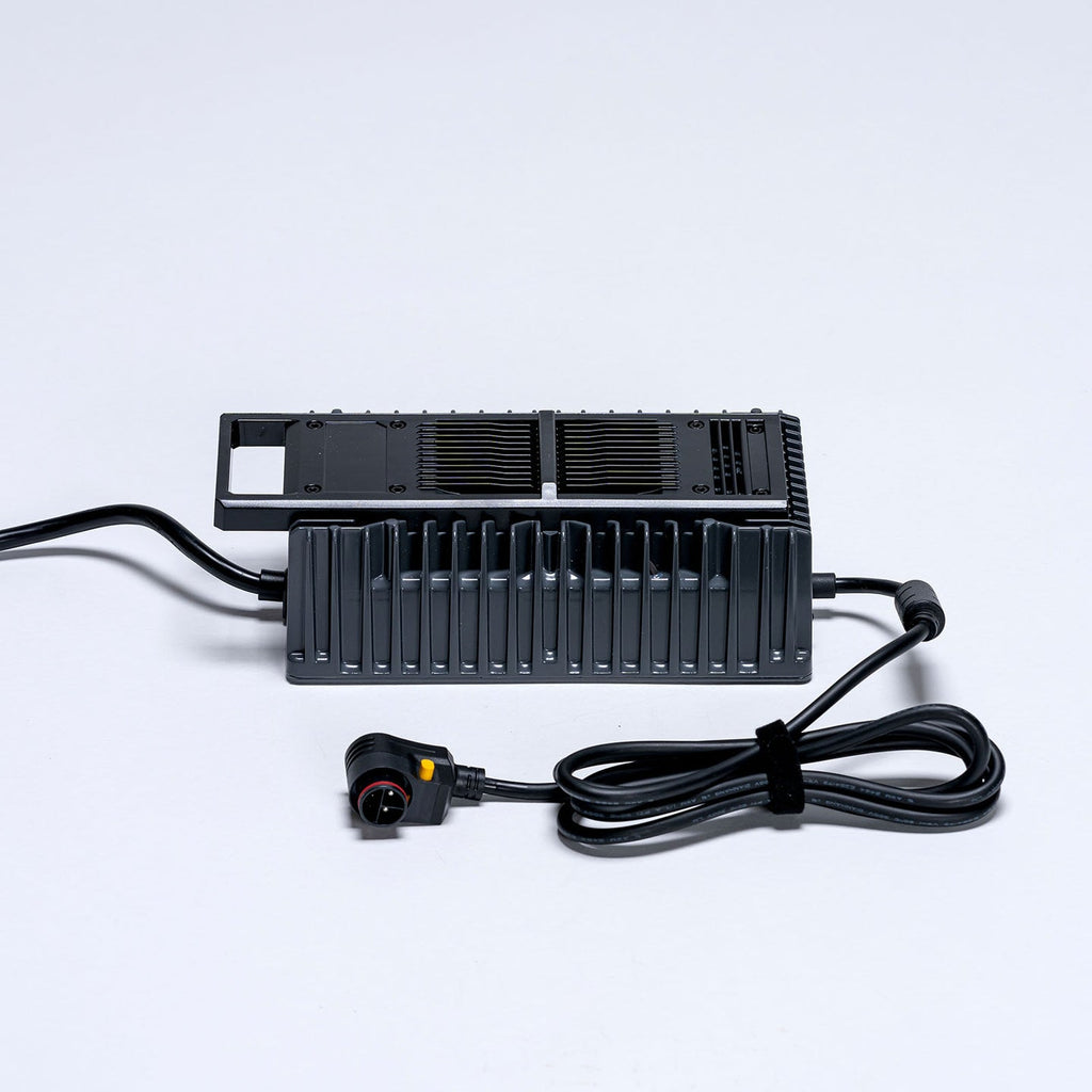 CAKE Makka Battery Charger - EMOTO Supply Co. - Spare Parts - CAKE