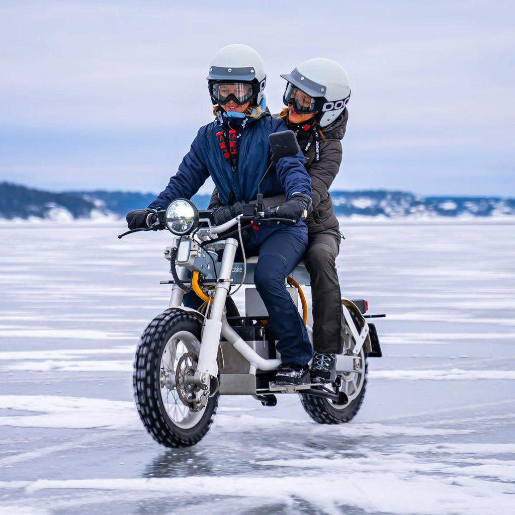 CAKE Ösa+ - EMOTO Supply Co. - Street Legal Electric Motorcycle - CAKE