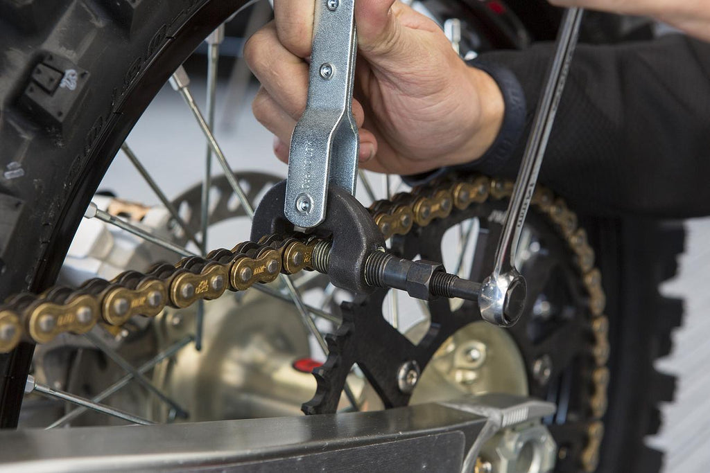 Motion Pro Chain Breaker with Folding Handle - EMOTO Supply Co. - Tool - Charged Powersports